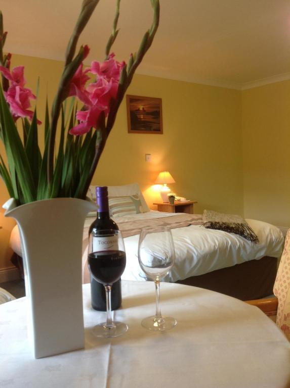 Ballyvourney Abbey Hotel מראה חיצוני תמונה